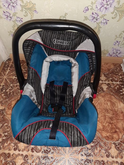 Автокресло Coneco