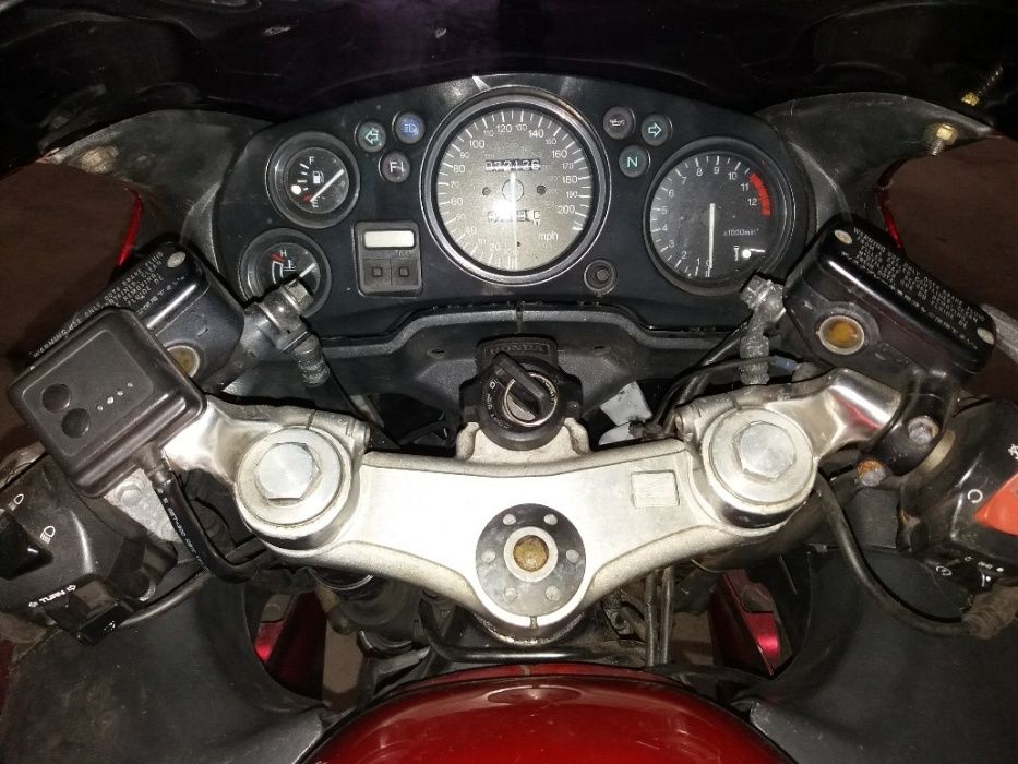 Peças Honda CBR 1100 XX