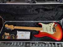 Guitarra fender stratocaster american delux