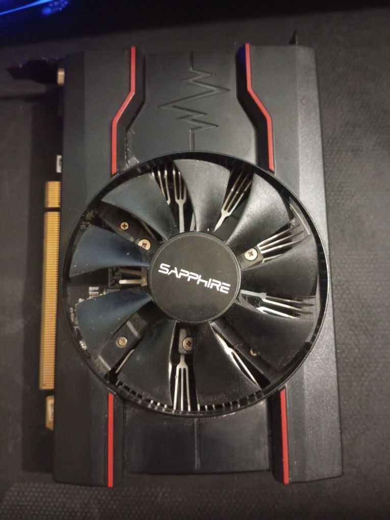 Radeon RX 550 4gb GDDR5 (Sapphire Pulse)