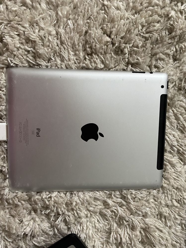 iPad 2 16 GB WiFi srebrny