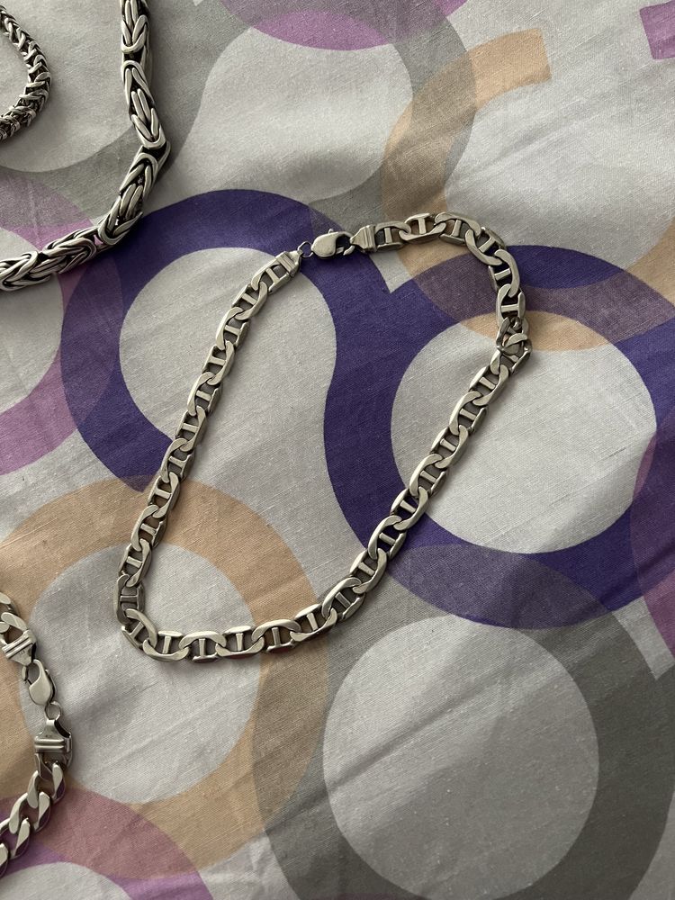 Colares e pulseiras em prata 950 2,5€ a gr