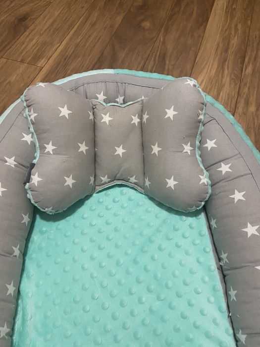 Kokon rożek poduszka Amaloo minky miętowy