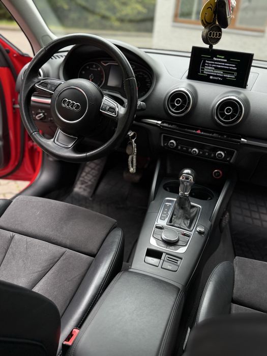 Продам авто ауді А3 2014 року 1.4 бензинвся тел-+380666771035