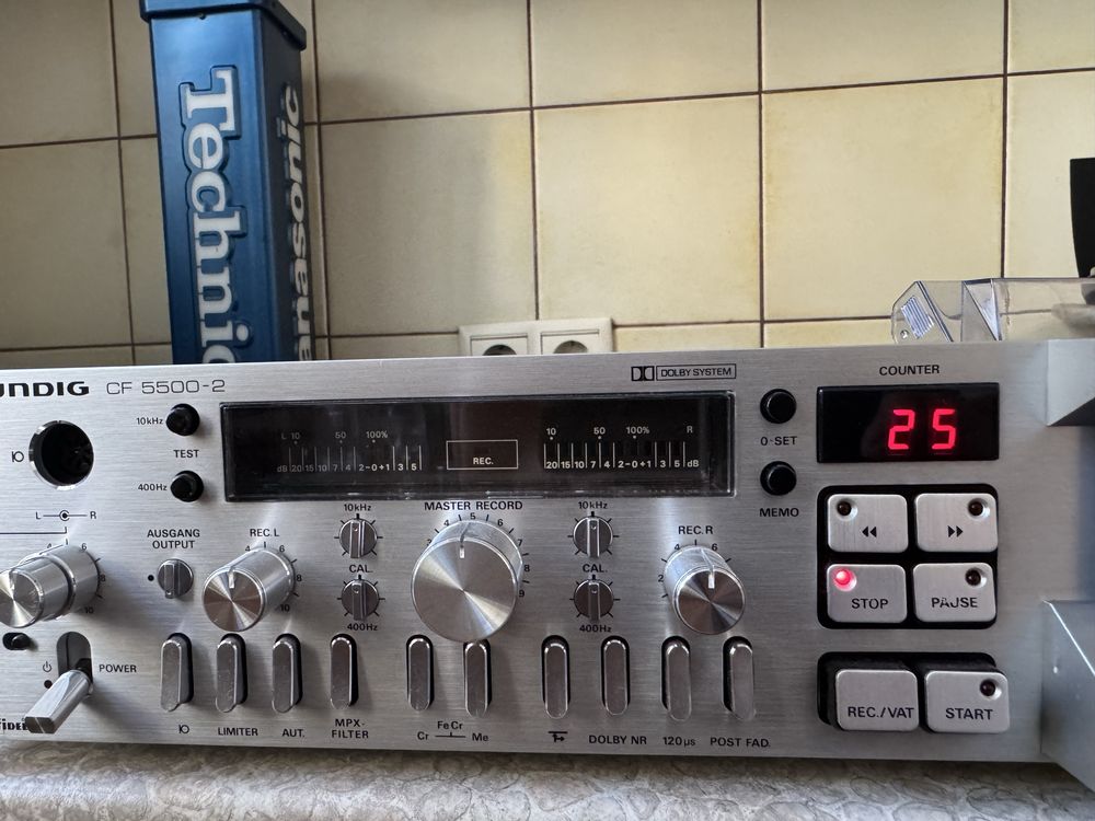 Топ! Кассетная дека GRUNDIG CF 5500-2( 5100  в подарок)