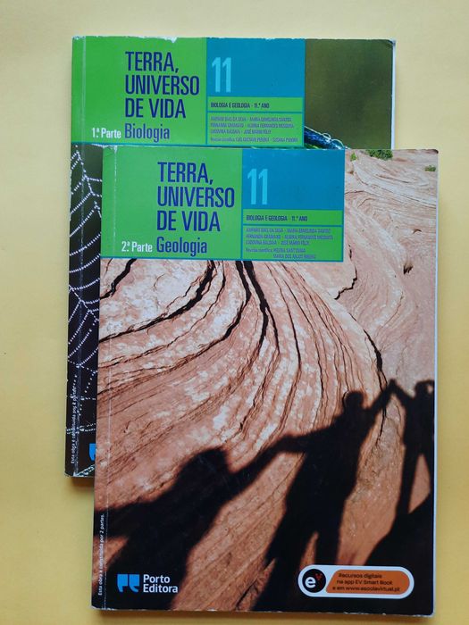 Manuais de Matemática A, Biologia e Geologia e Física e Química A