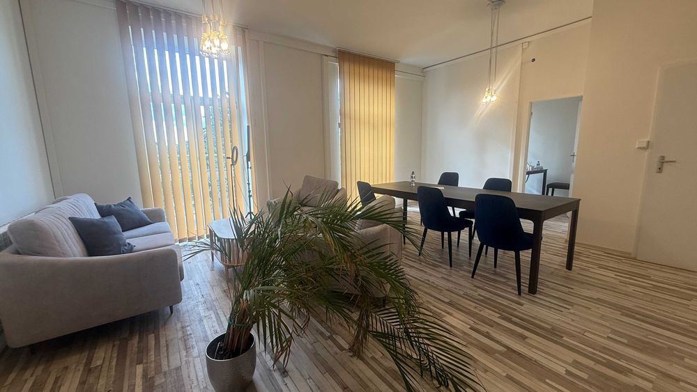 Lokal do wynajęcia – 45 m² – ul. Patriotów, Falenica