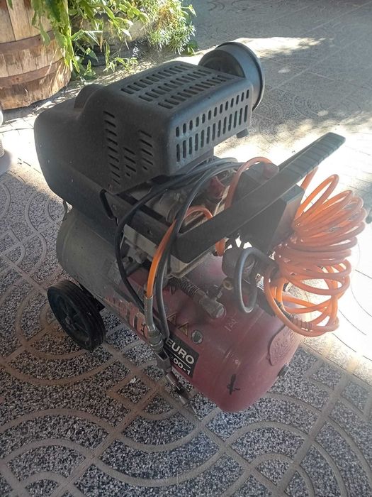 Compressor 24l usado