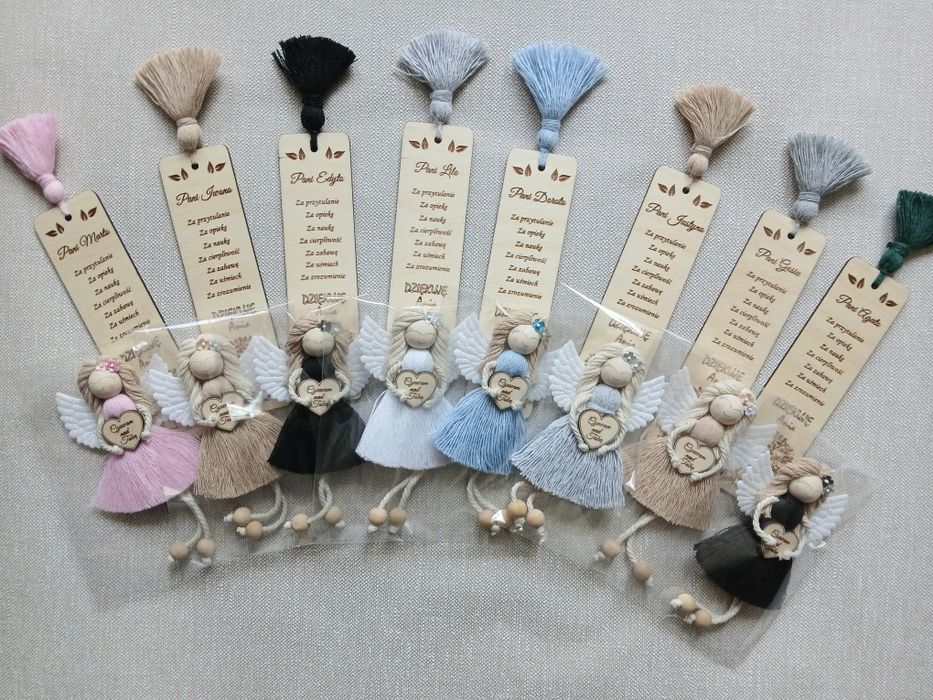 Upominek na dzień nauczyciela aniołek magnes i zakładka do książki