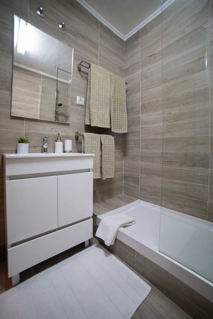 T2 Junto ao Metro da Ameixoeira - Santa Clara - Garagem incluída
