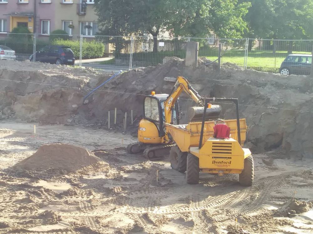 Послуги ,Оренда, мініекскаватора, ковші:30,40(,1.20-план), вібромолот