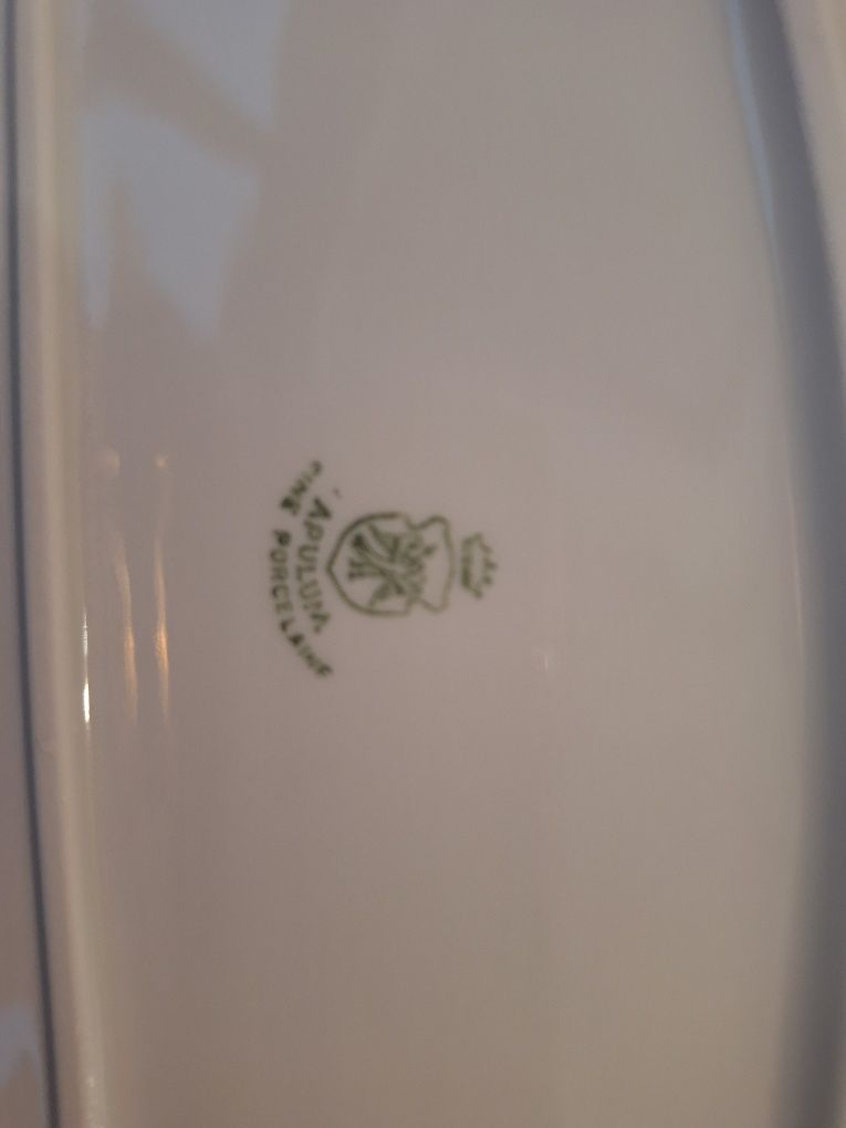 Duży zestaw porcelany apulum obiadowy kawowy