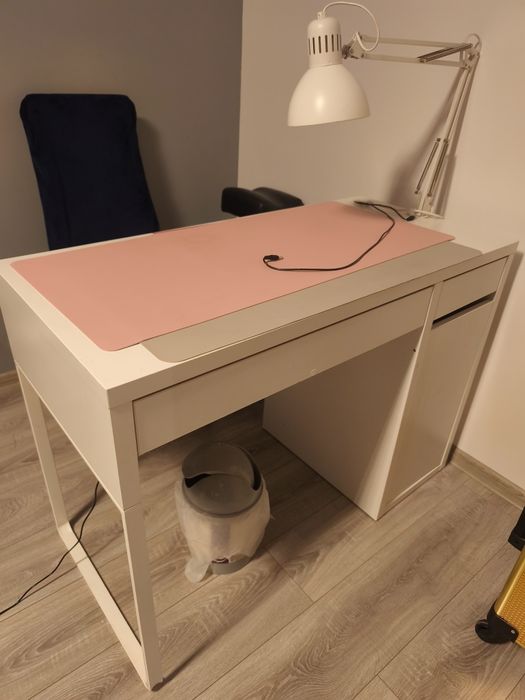 Biurko IKEA Mickey - Stół kosmetyczny/biurowy. Wraz z elektryką
