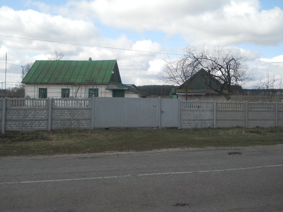 Продам хату з земельною ділянкою(Михайлівка-Рубежівка)