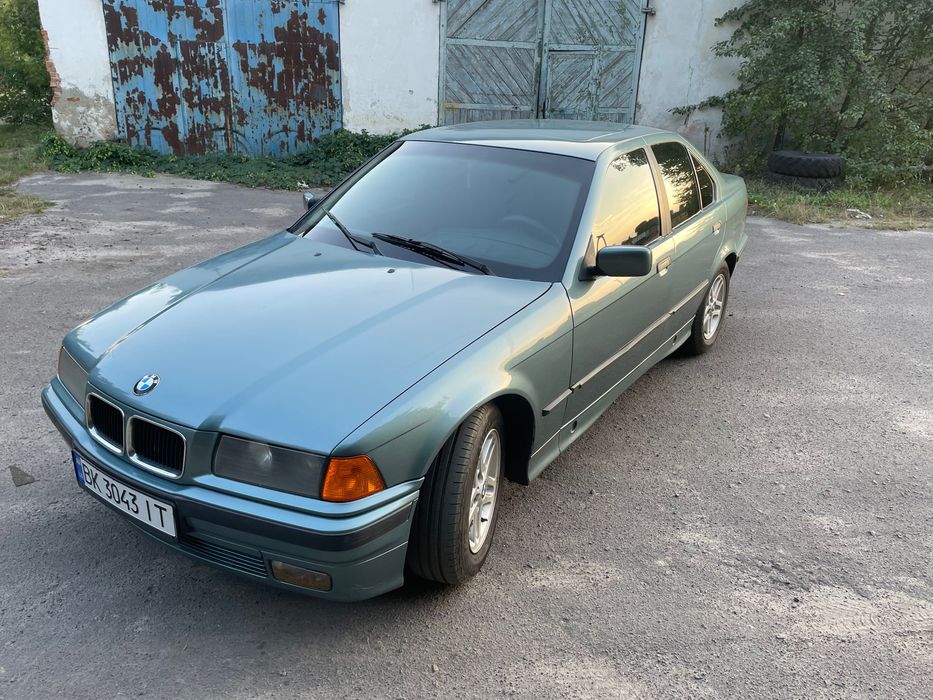 БМВ е36!2.0 бензин