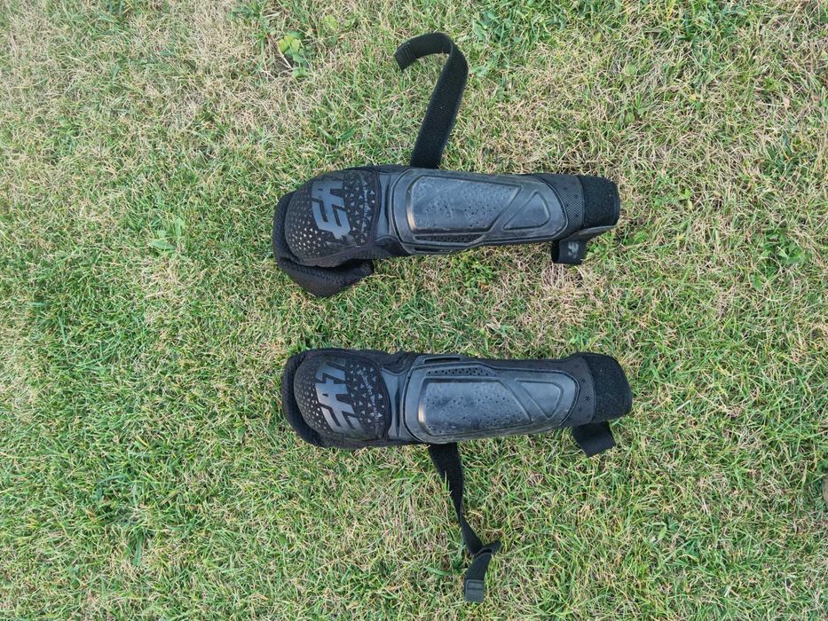 Ochraniacze rowerowe na kolana i piszczele Leatt 3DF Hybrid EXT black