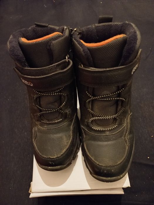 Продам дитячі ботики