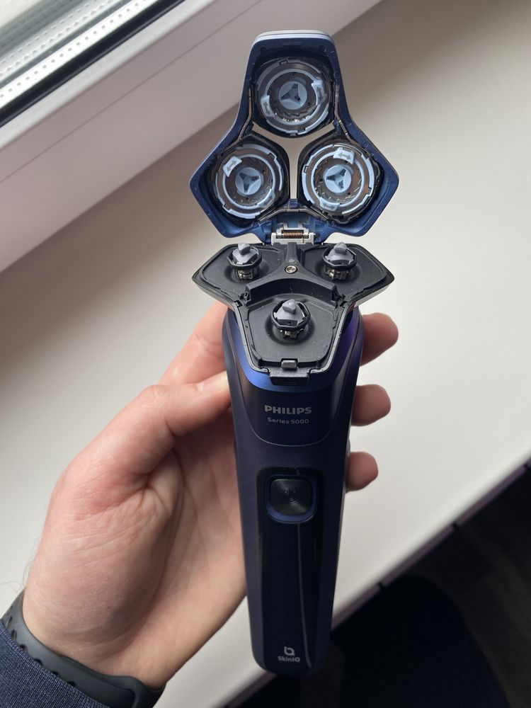 Електробритва PHILIPS Shaver series 5000 S5585/30