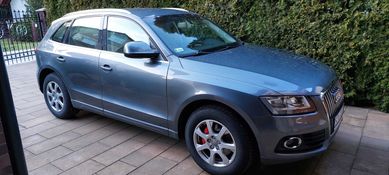 Sprzedam Audi Q 5 super zadbane prywatnie