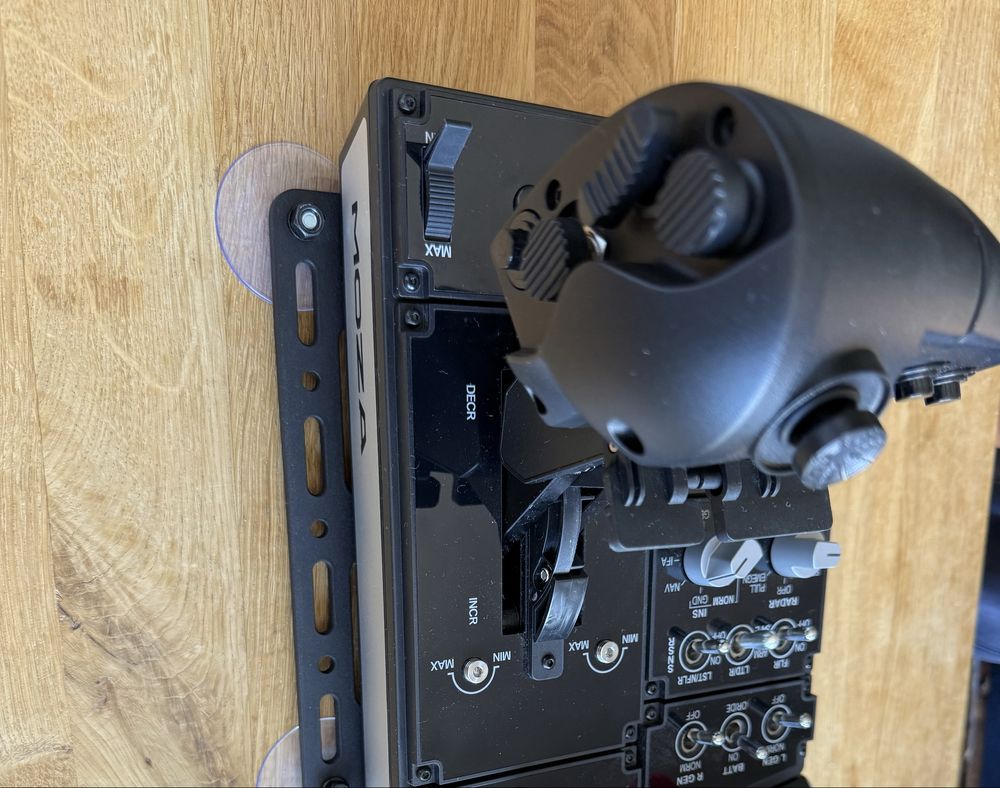 Moza MTP Throttle - Przepustnica F-18