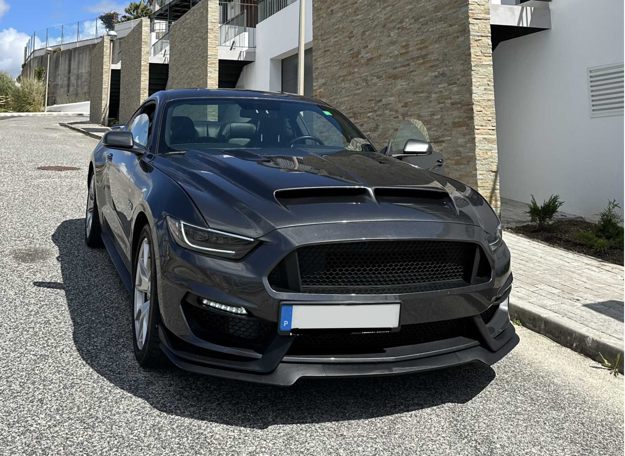 Ford Mustang GT 5L