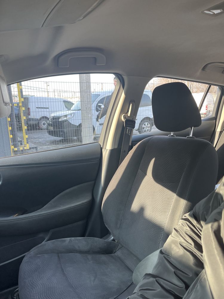 nissan liaf 24kw 2014.   SOX  81%