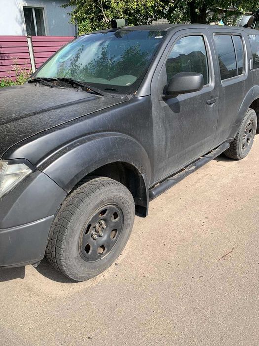 Бампер Nissan Navara  Нісан навара