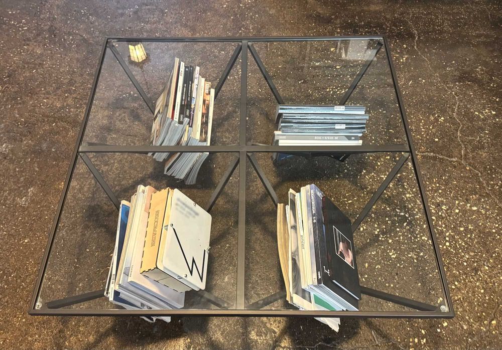 Mesa de centro de vidro