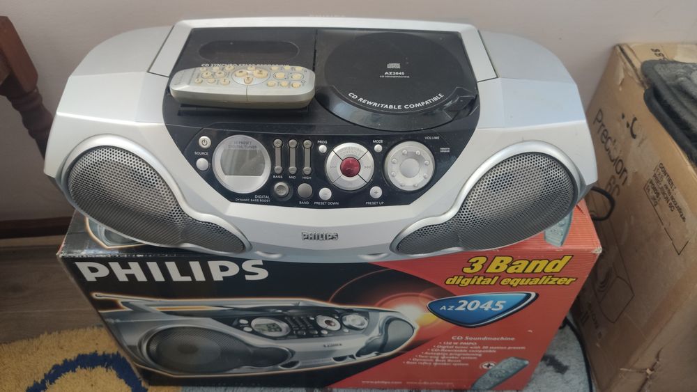 Магнітола Philips az2045