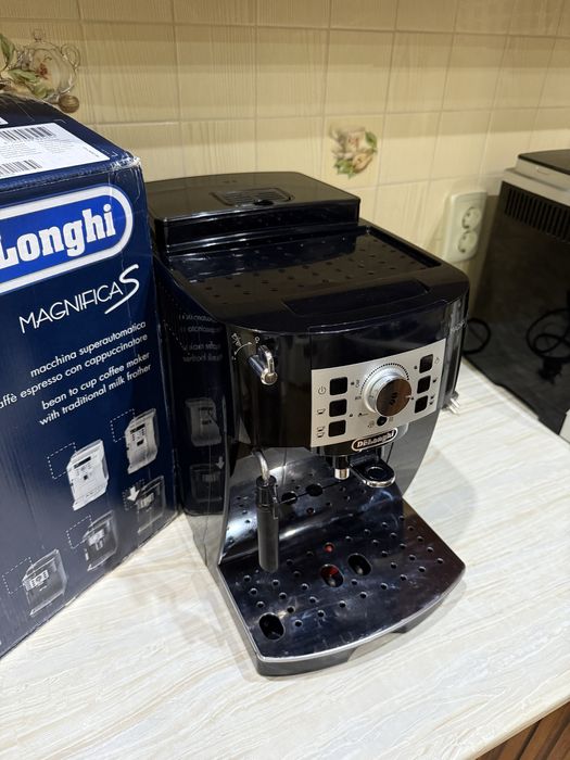 Delonghi Magnifica S 2021 рік