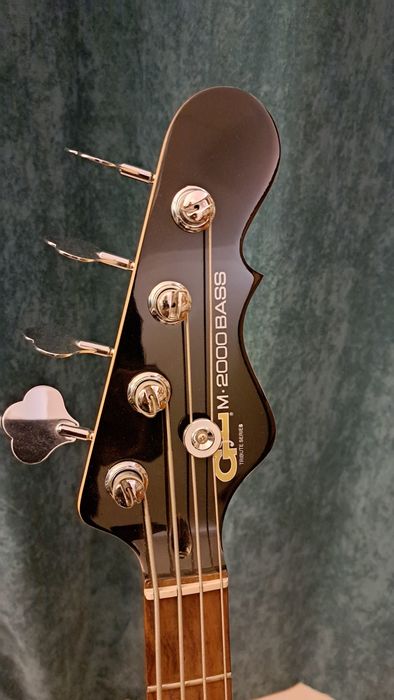 Baixo G&L Tribute M2000 GTS - Raro