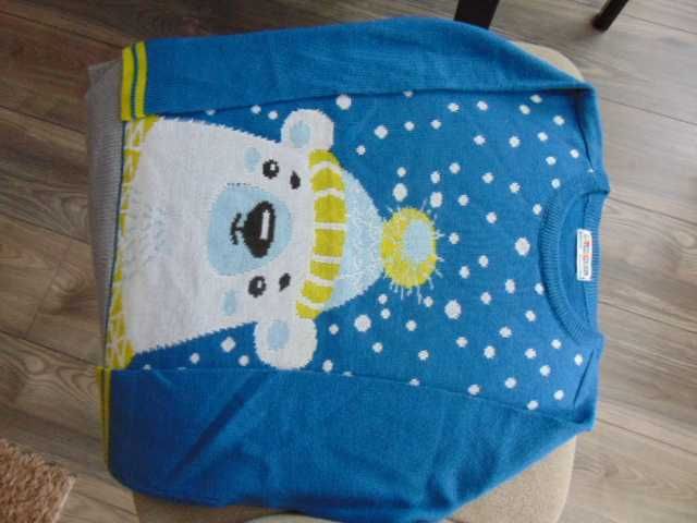 Sweterek dziecięcy świąteczny 110/116 cm