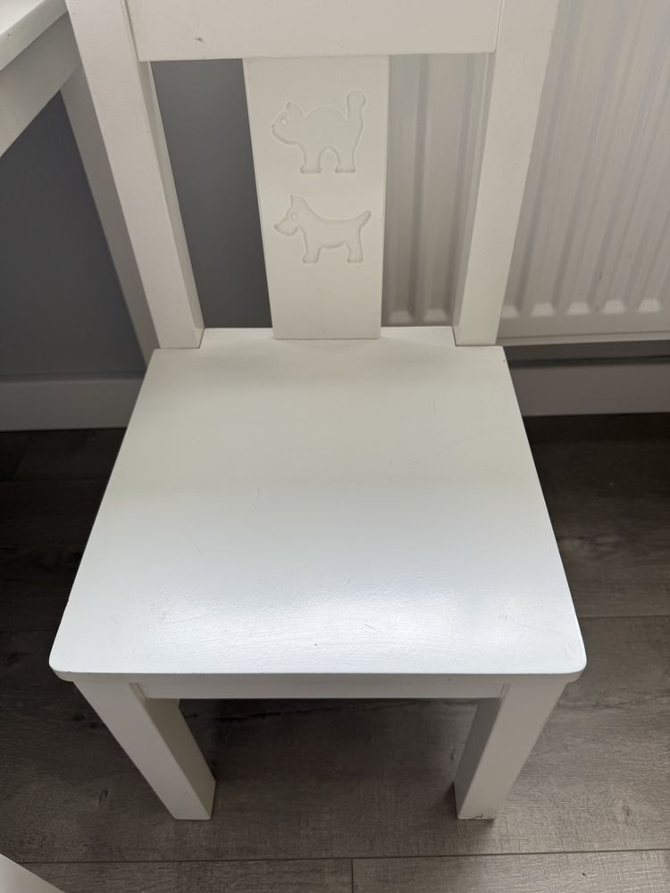Stolik + 2 krzesełka ikea