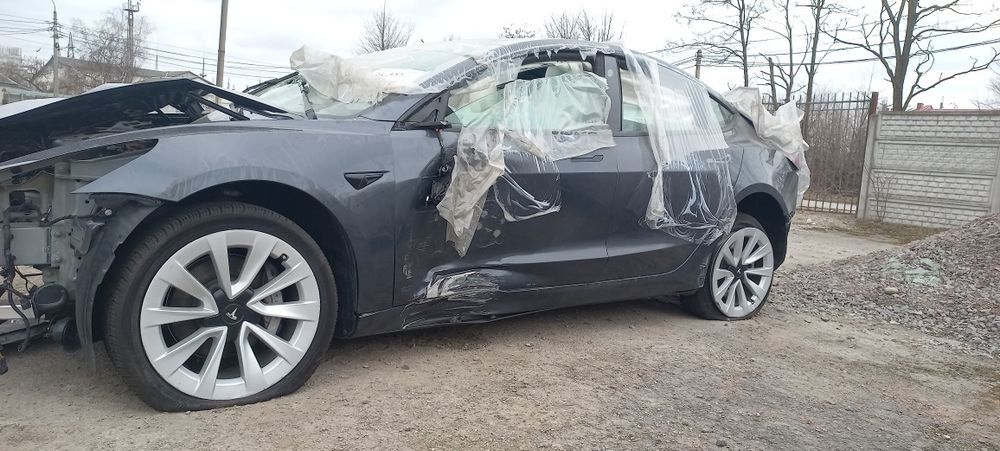 Батарея акумулятор Tesla Model 3