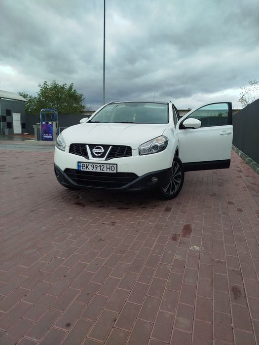 Автомобіль Нісан Кашкай