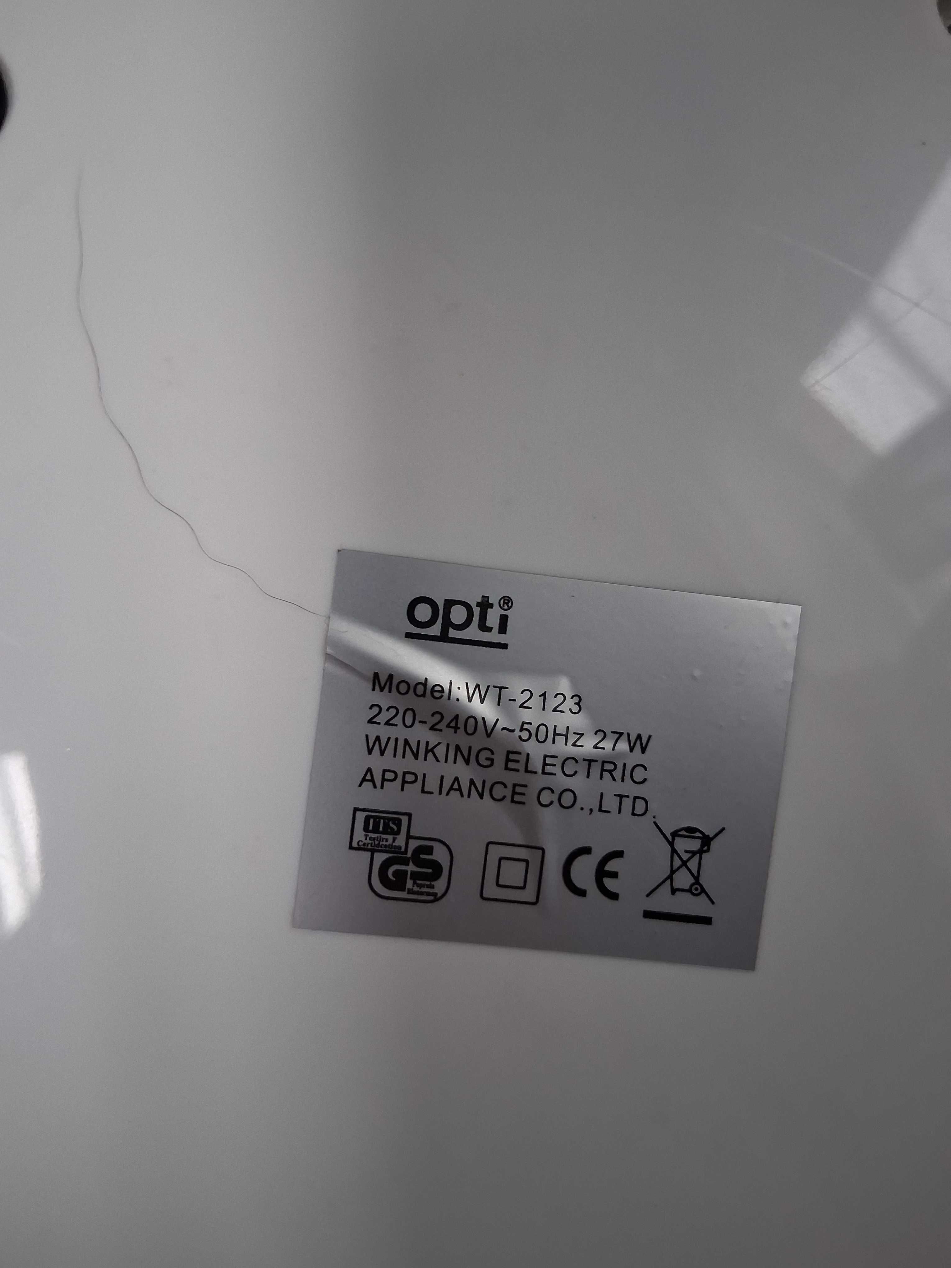Mały wiatrak Opti