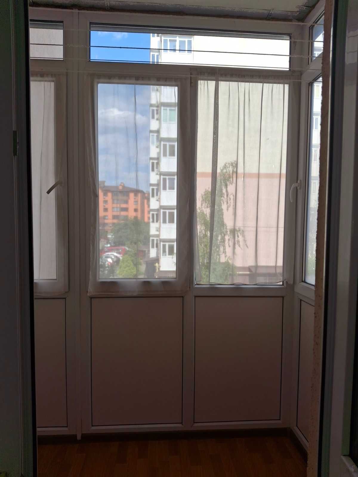 Продається повноцінна 2-кім квартира вул.Південна 15