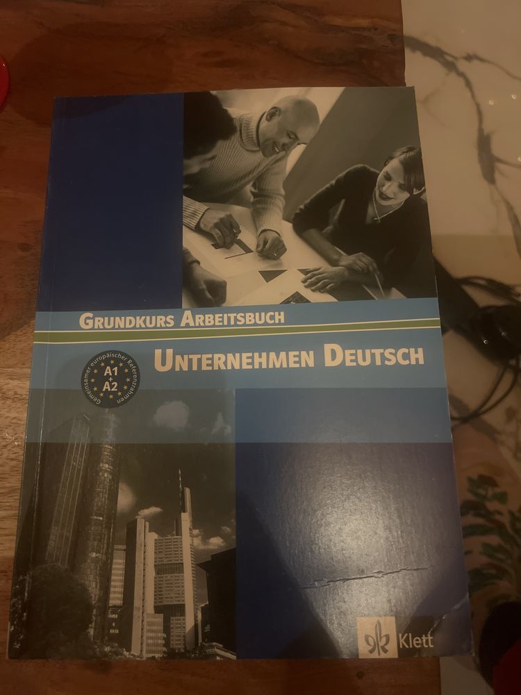 Grundkurs Lehrbuch Unternehmen Deutach A1+A2