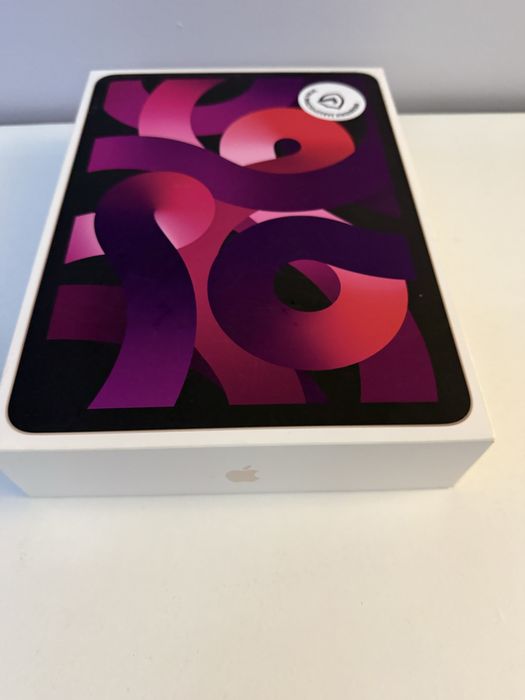 Tablet  iPad APPLE z 2024 jak nowy nie ma śladów użytkowania