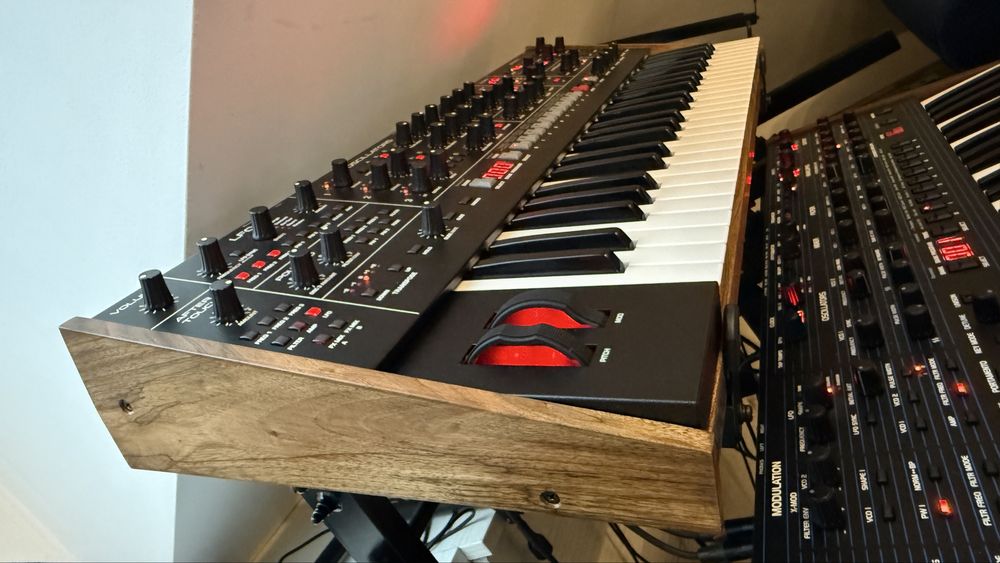 Sequential Trigon 6 - unikatowy egzemplarz z customowymi boczkami SE