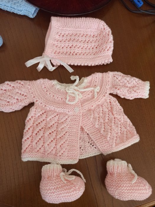 Roupa de bebê novas em crochê