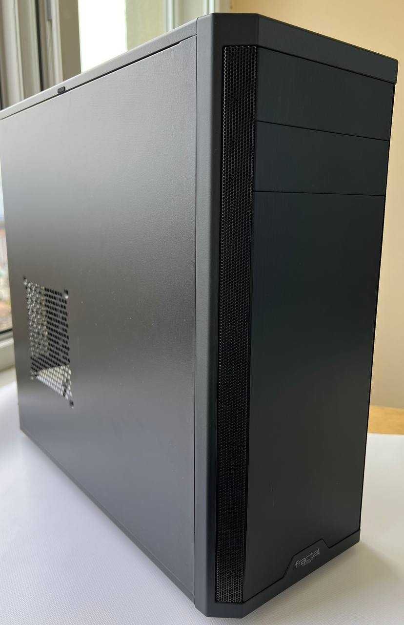 Корпус Fractal Design Core 2500