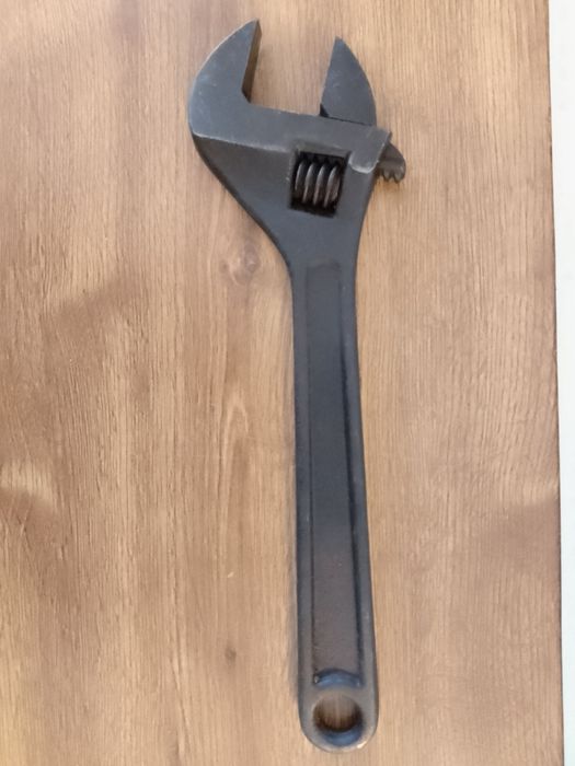 Ножиці по металу  СРСР ретро,ключ разводной 46-Н 7813-0036 СРСР