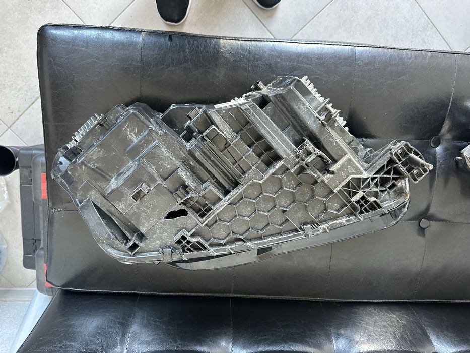 Bmw g05 фара левая lazer под ремонт