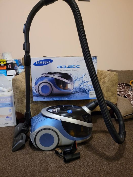 Пылесос Samsung Aquatic