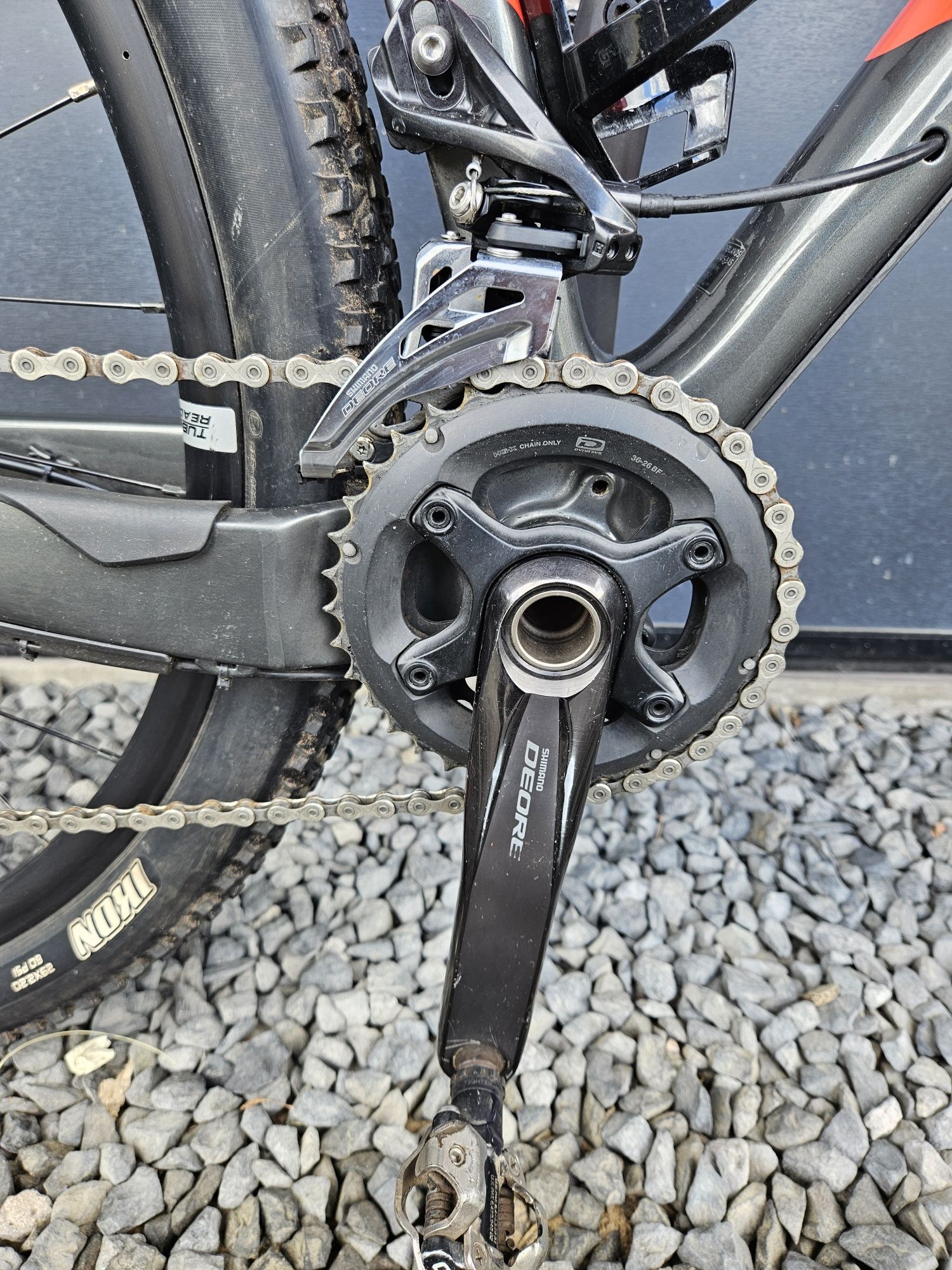 Rower górski.  MTB.  Giant.  Karbon.  rozm 18". 2x10