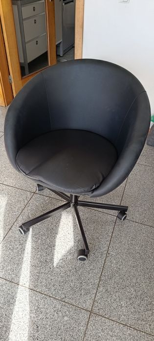 Cadeira de trabalho SKRUVSTA IKEA