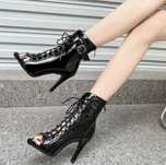 Buty do tańca High Heels lakierowane r.39
