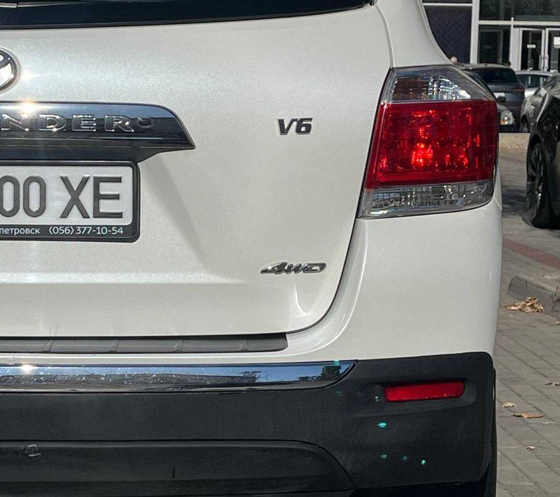 Toyota Highlander 2013 Офіційний без підкрасів