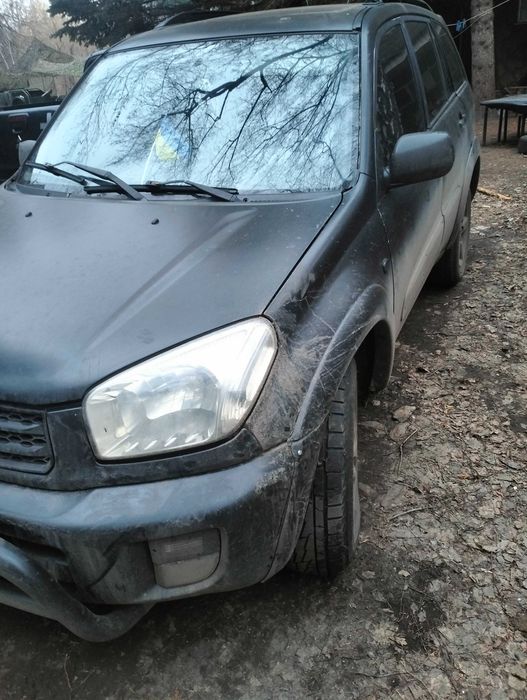 Продам автомобіль Toyota Rav 4